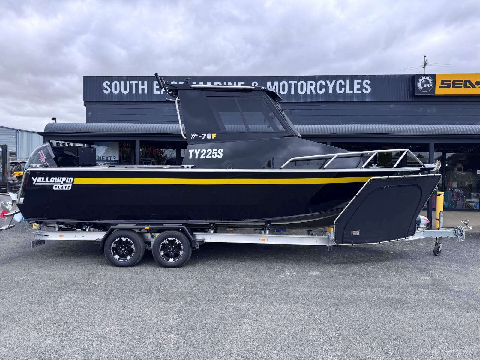 YF-76 Extended Cabin